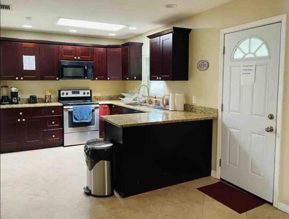 Tutul House Apartamento Tampa Exterior foto