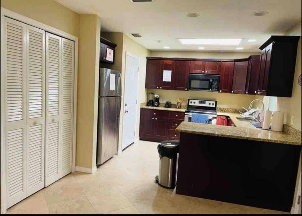 Tutul House Apartamento Tampa Exterior foto